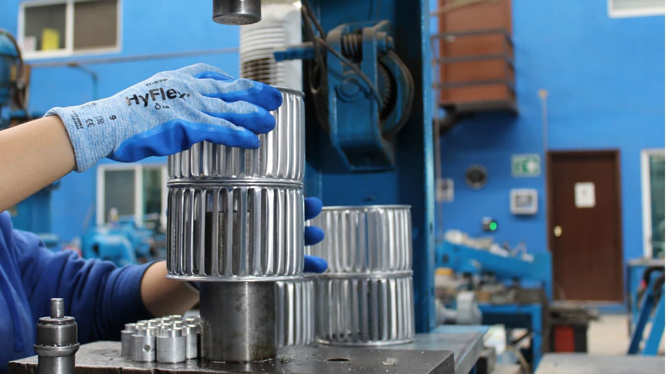 Cotiza tus Turbinas, Aspas y Extractores Industriales Hoy